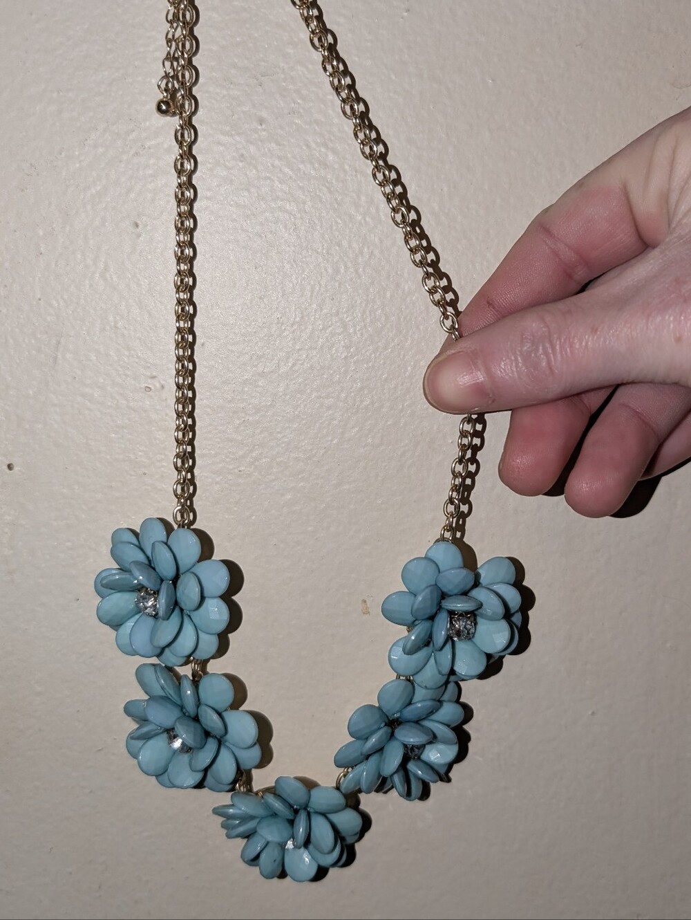 Adjustable Turquoise Floral Cluster Necklace Gold Tone Chain Rhinestone Accents